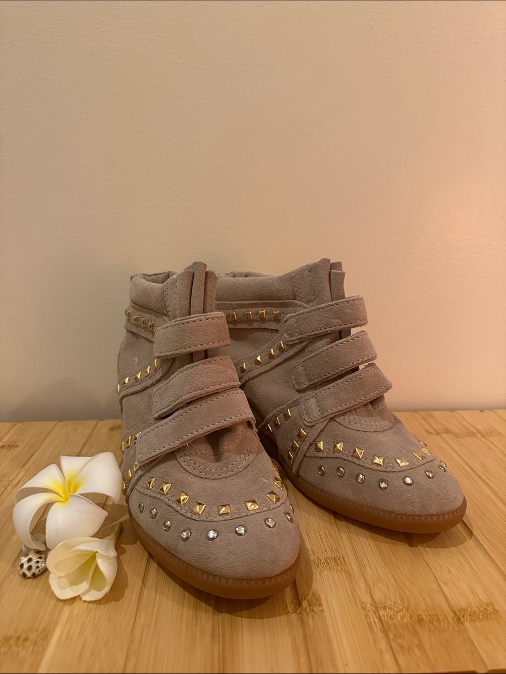 SCHUTZ Beaded Wedges